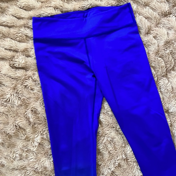 Fabletics - Picture 2 of 3